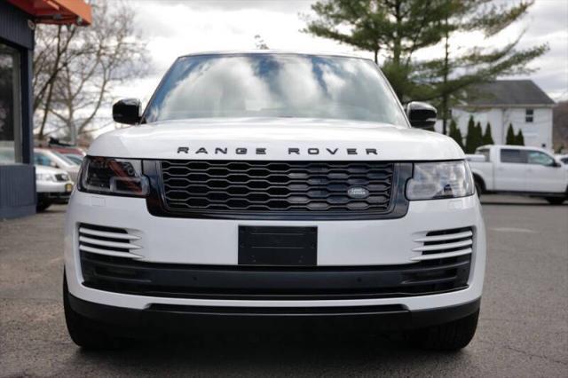 Photo of 2020 White Land Rover Range Rover