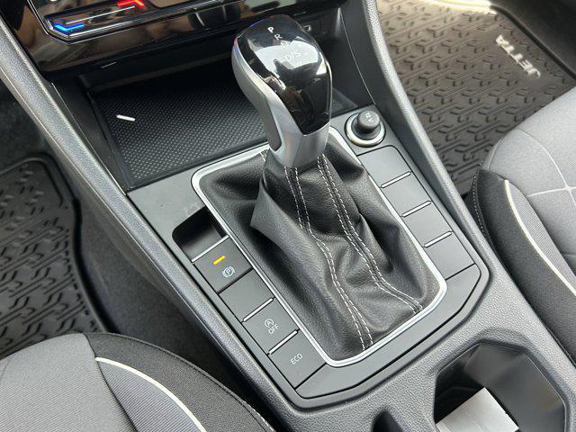 Photo of 2025 Monument Gray Volkswagen Jetta