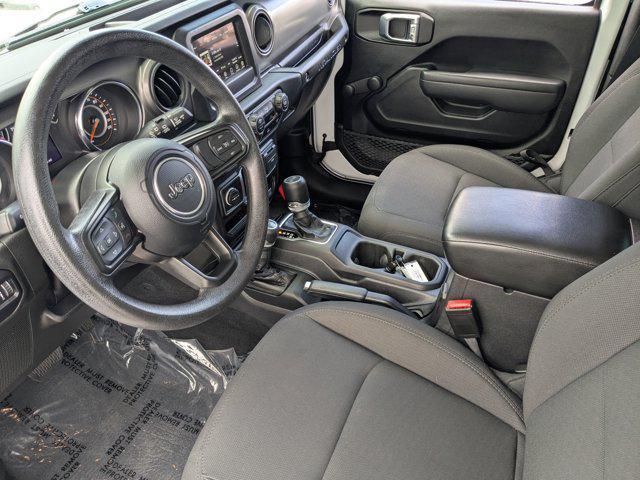 Photo of 2023 Bright White Clearcoat Jeep Wrangler