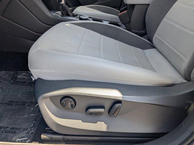 Photo of 2022 Blue Volkswagen Taos