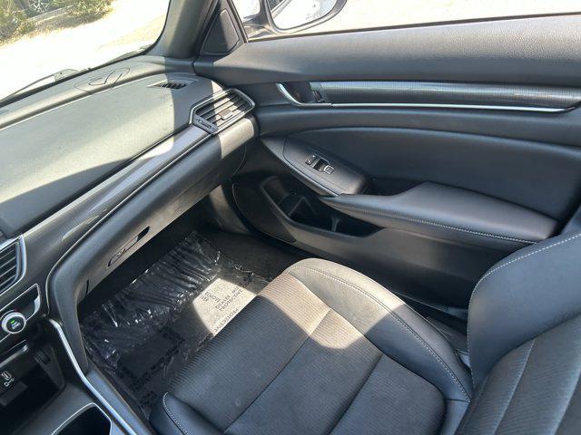 Photo of 2020 Platinum White Pearl Honda Accord