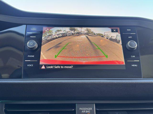 Photo of 2023 Kings Red Metallic Volkswagen Jetta