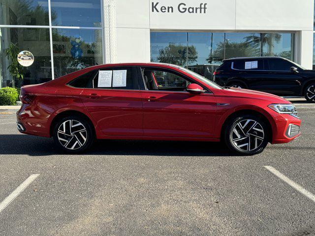 Photo of 2023 Kings Red Metallic Volkswagen Jetta