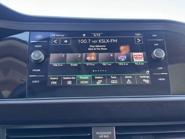 Photo of 2023 Kings Red Metallic Volkswagen Jetta