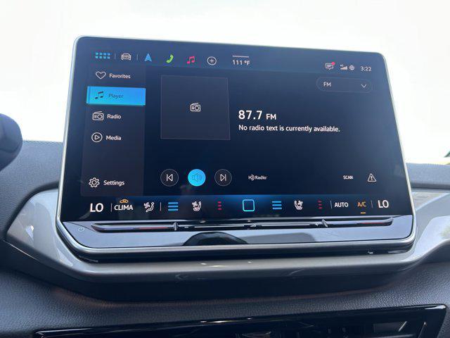 Photo of 2025 deep black pearl Volkswagen ID.4
