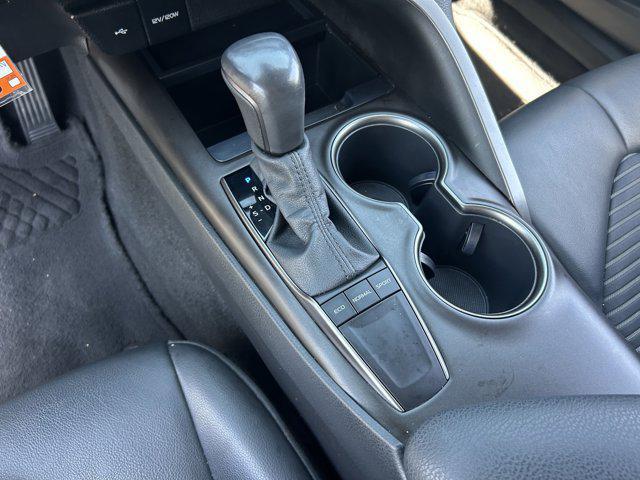Photo of 2022 Midnight Black Metallic Toyota Camry