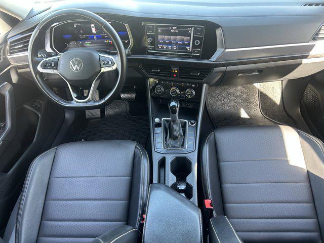 Photo of 2023 Opal White Pearl Volkswagen Jetta