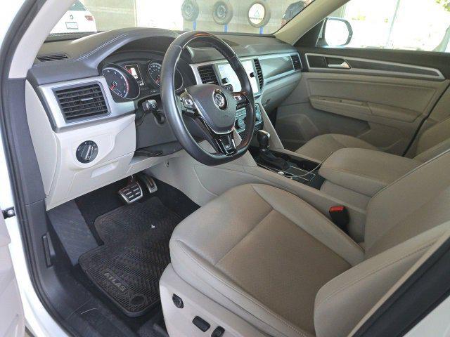 Photo of 2019 Pure White Volkswagen Atlas