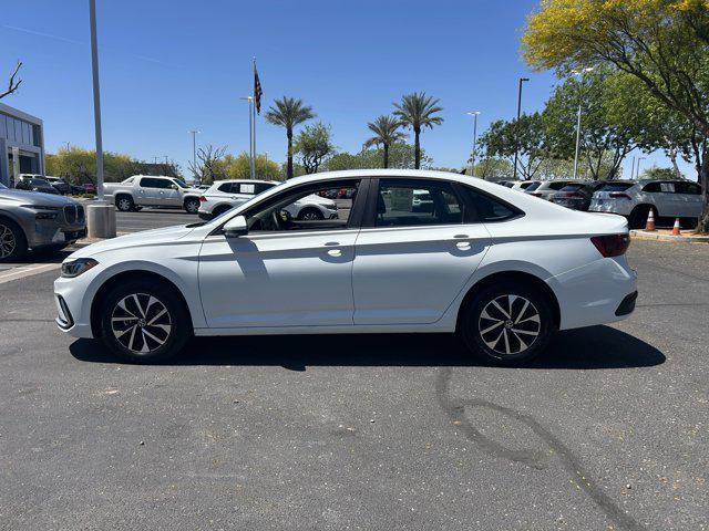 Photo of 2025 Pure White Volkswagen Jetta