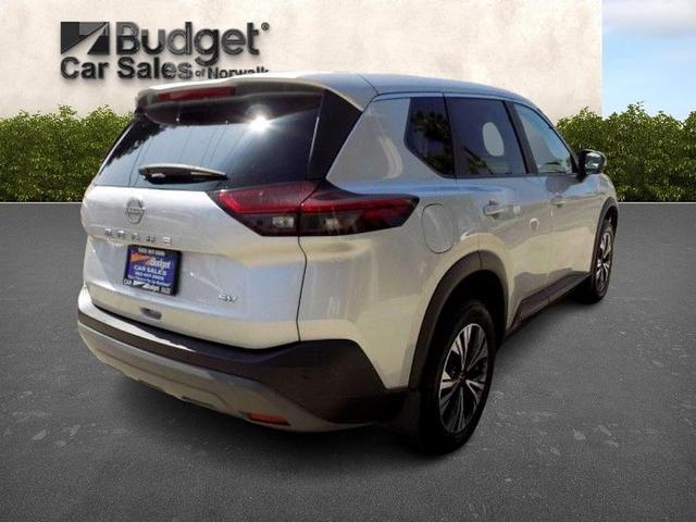 Photo of 2023 Brilliant Silver Metallic Nissan Rogue