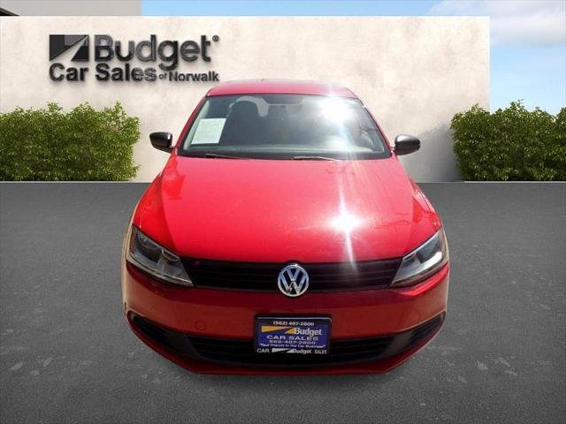 Photo of 2012 Tornado Red Volkswagen Jetta