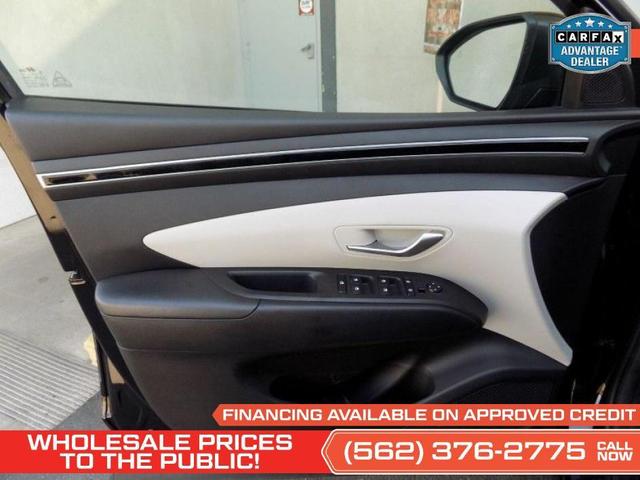 Photo of 2024 Black Pearl Hyundai TUCSON