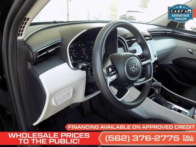 Photo of 2024 Black Pearl Hyundai TUCSON