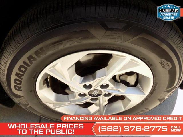 Photo of 2024 Black Pearl Hyundai TUCSON