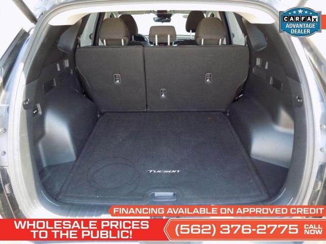 Photo of 2024 Black Pearl Hyundai TUCSON