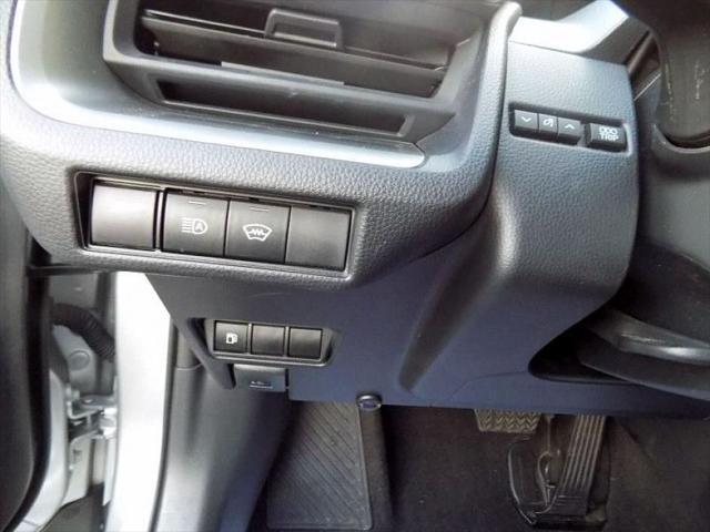 Photo of 2024 Silver Toyota Prius