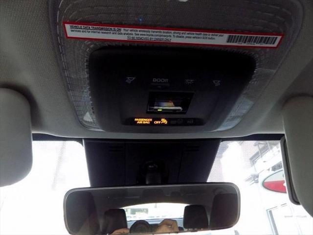 Photo of 2024 Silver Toyota Prius