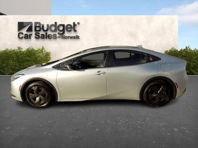 Photo of 2024 Silver Toyota Prius
