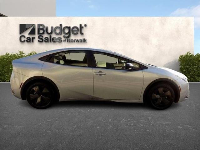 Photo of 2024 Silver Toyota Prius