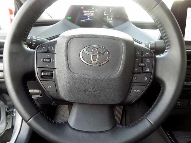 Photo of 2024 Silver Toyota Prius