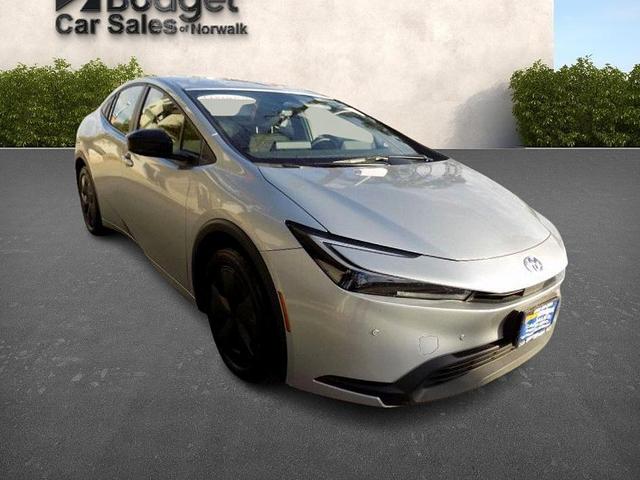 Photo of 2024 Silver Toyota Prius