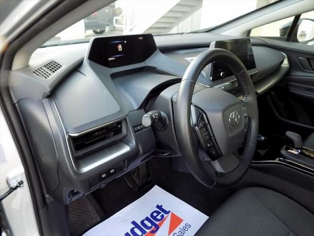 Photo of 2024 Silver Toyota Prius