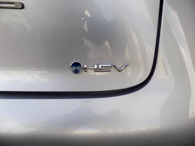 Photo of 2024 Silver Toyota Prius
