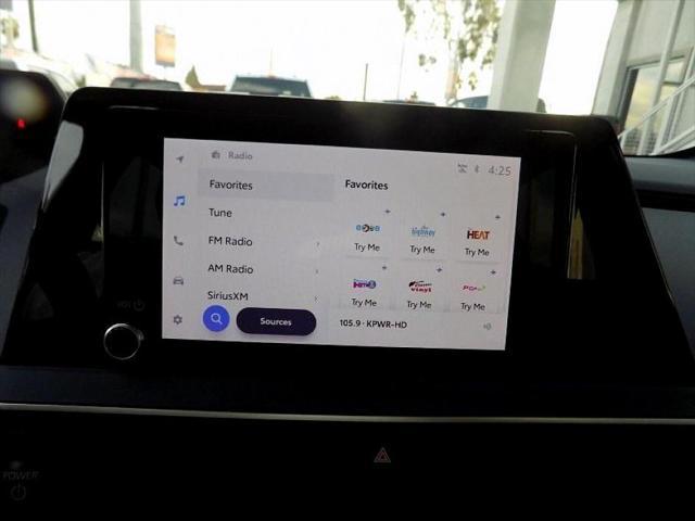 Photo of 2024 Silver Toyota Prius
