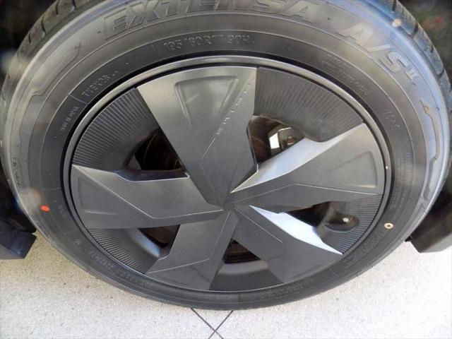 Photo of 2024 Silver Toyota Prius