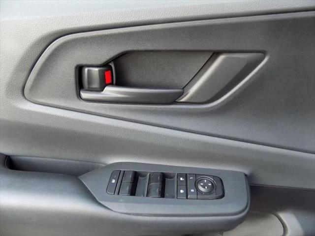 Photo of 2024 Silver Toyota Prius