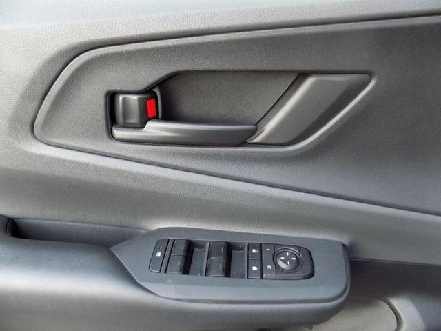 Photo of 2024 Silver Toyota Prius