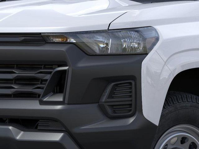 Photo of 2026 Summit White Chevrolet Colorado