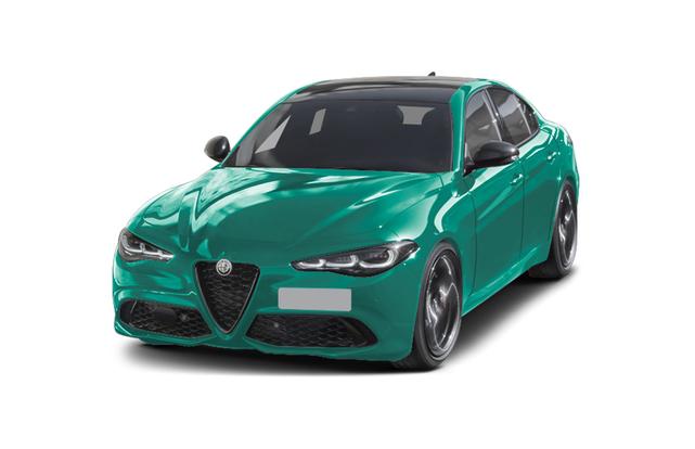 Green 2025 Alfa Romeo Giulia