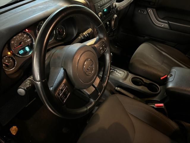 Photo of 2018 Granite Crystal Metallic Clearcoat Jeep Wrangler JK Unlimited