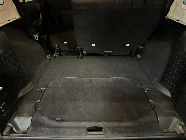 Photo of 2018 Granite Crystal Metallic Clearcoat Jeep Wrangler JK Unlimited