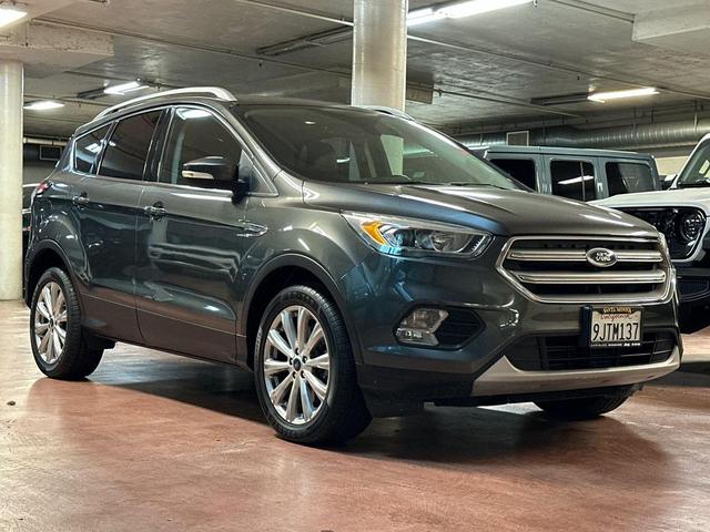 Photo of 2017 Magnetic Ford Escape