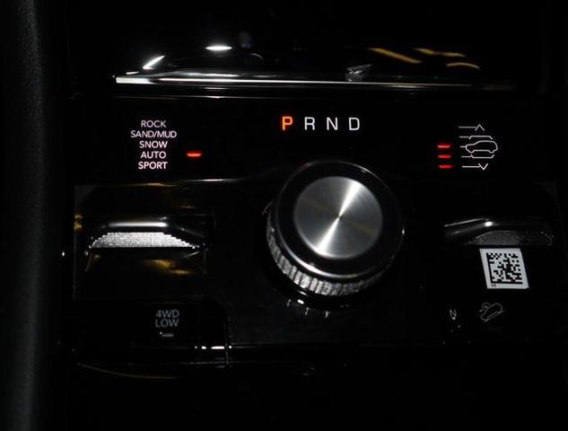 Photo of 2023 Diamond Black Crystal Pearlcoat Jeep Grand Cherokee 4xe
