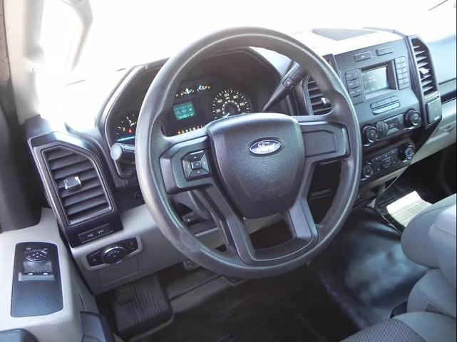 Photo of 2016 Oxford White Ford F-150