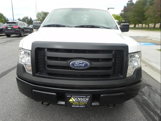 Photo of 2010 Oxford White Ford F-150