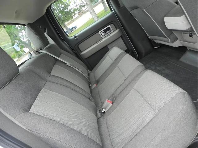 Photo of 2010 Oxford White Ford F-150