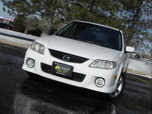 Photo of 2002 Pure White Mazda Protege5