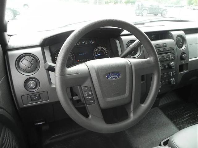Photo of 2012 Oxford White Ford F-150