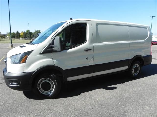 Photo of 2020 Oxford White Ford Transit-150
