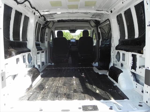 Photo of 2020 Oxford White Ford Transit-150