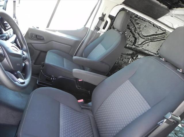 Photo of 2020 Oxford White Ford Transit-150