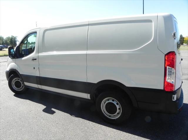 Photo of 2020 Oxford White Ford Transit-150