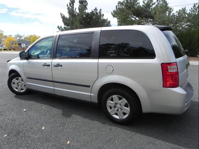 Photo of 2009 Bright Silver Metallic Clearcoat Dodge Grand Caravan