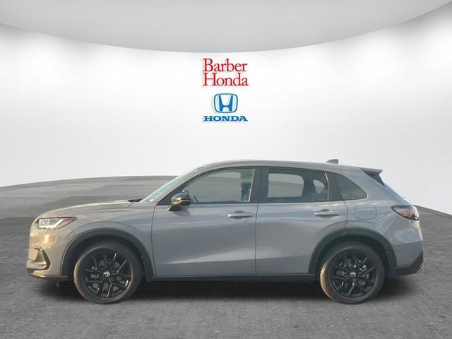Photo of 2023 Urban Gray Pearl Honda HR-V