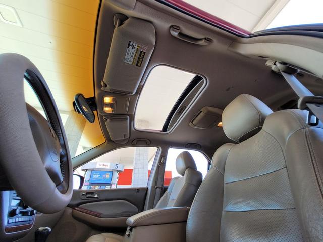 Photo of 2003 Red Acura MDX
