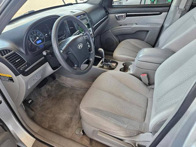 Photo of 2007 Silver Hyundai SANTA FE